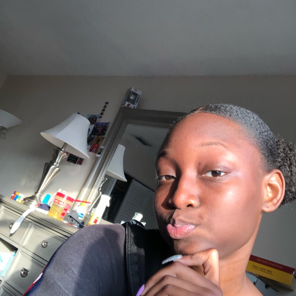 Meet your Posher, Kaylin